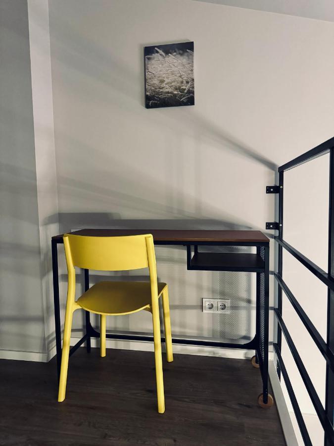Aj Chocolate Vilnius Hotel Екстериор снимка