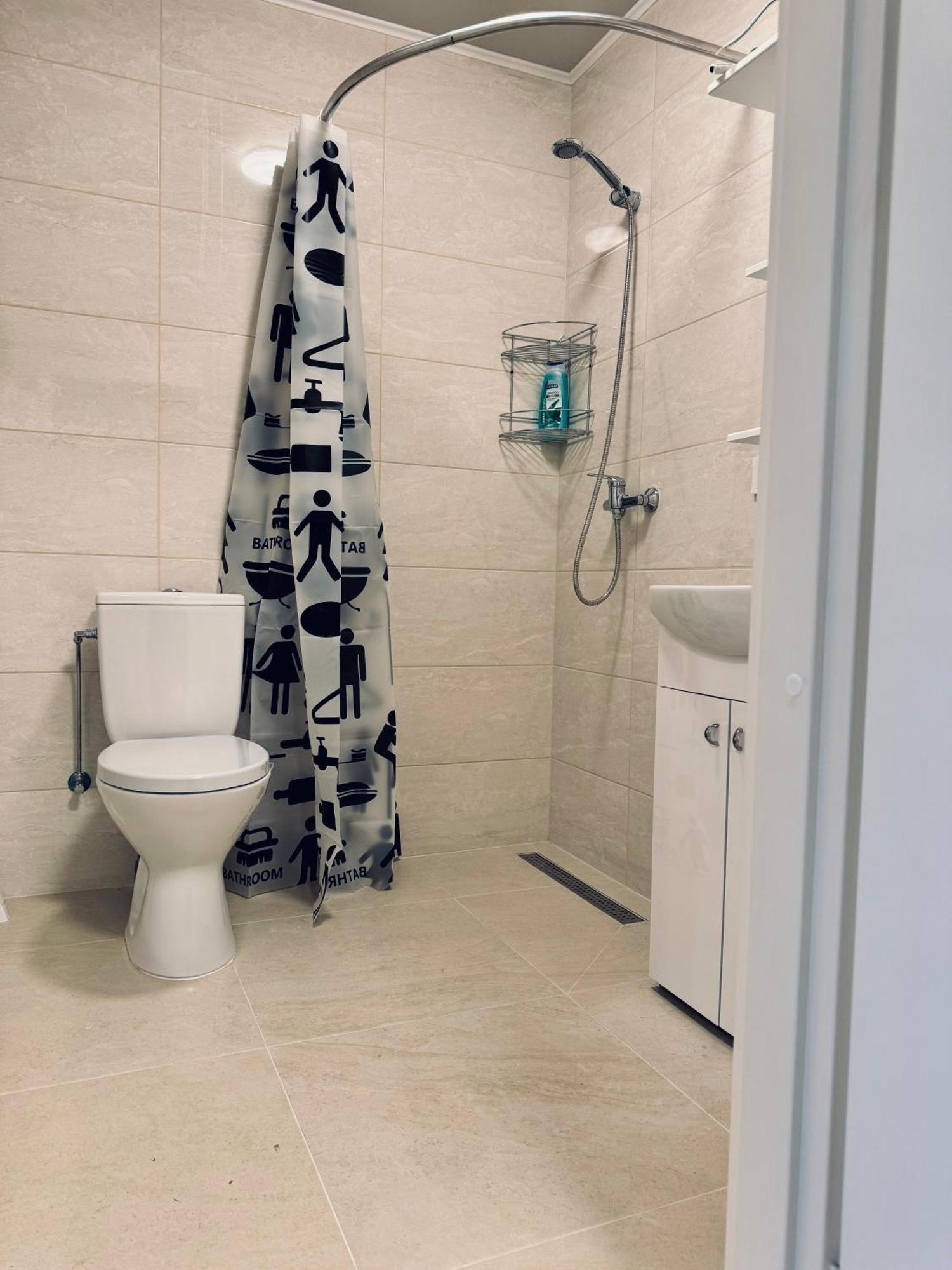 Aj Chocolate Vilnius Hotel Екстериор снимка