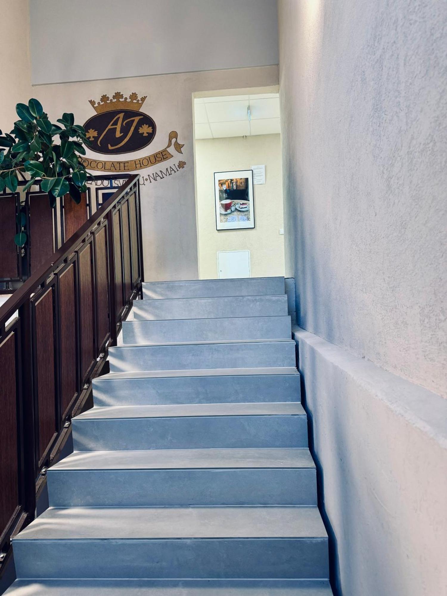 Aj Chocolate Vilnius Hotel Екстериор снимка