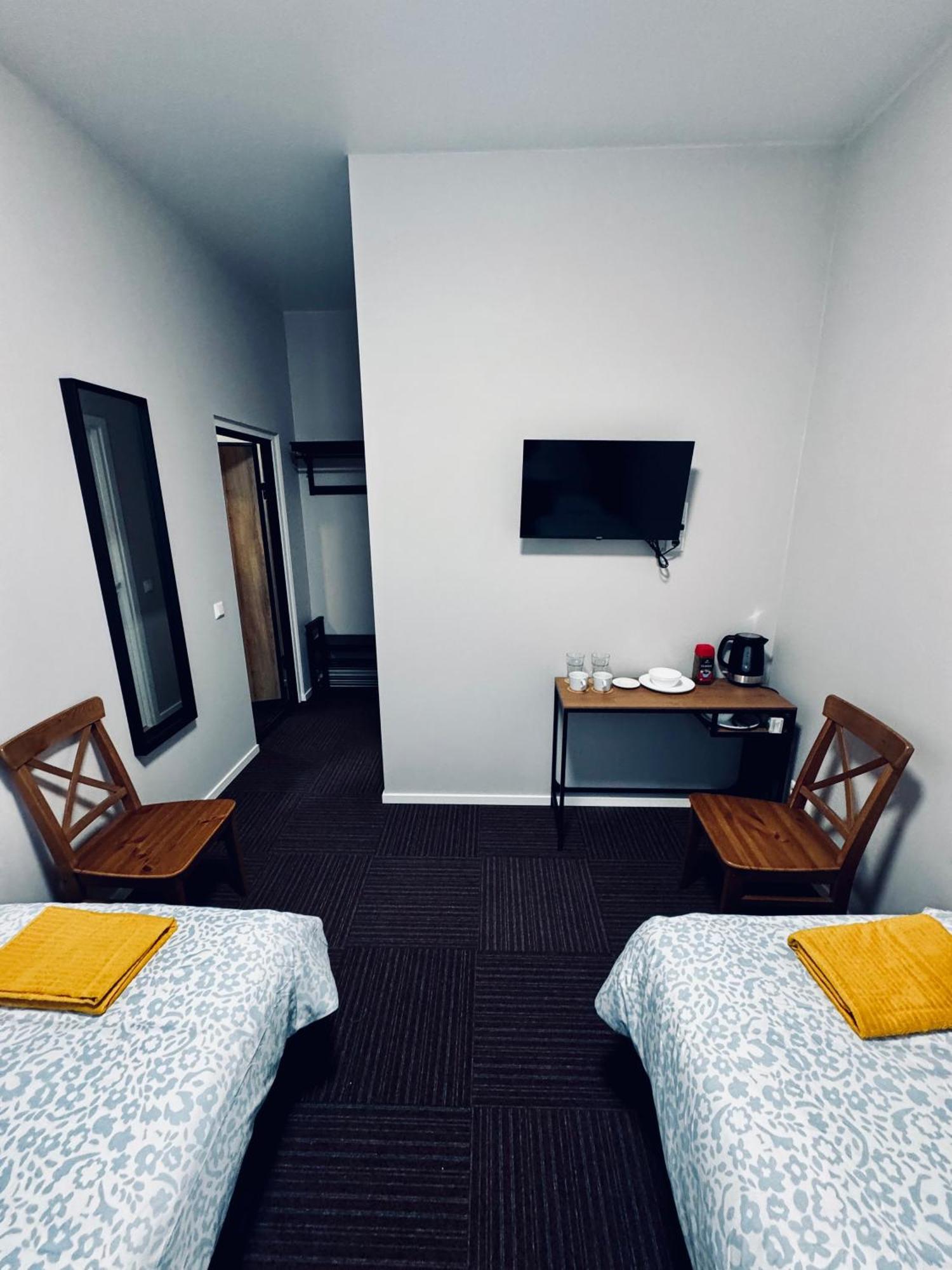 Aj Chocolate Vilnius Hotel Екстериор снимка